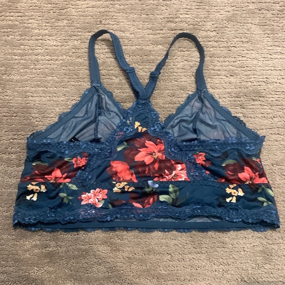 Torrid Unlined Microfiber Floral Lace Trim Printed Bralette Size 1X - Picture 5 of 6